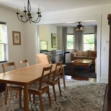 Oak Park Beauties - Tree Lined Streets - Walkable Apartment Exterior photo