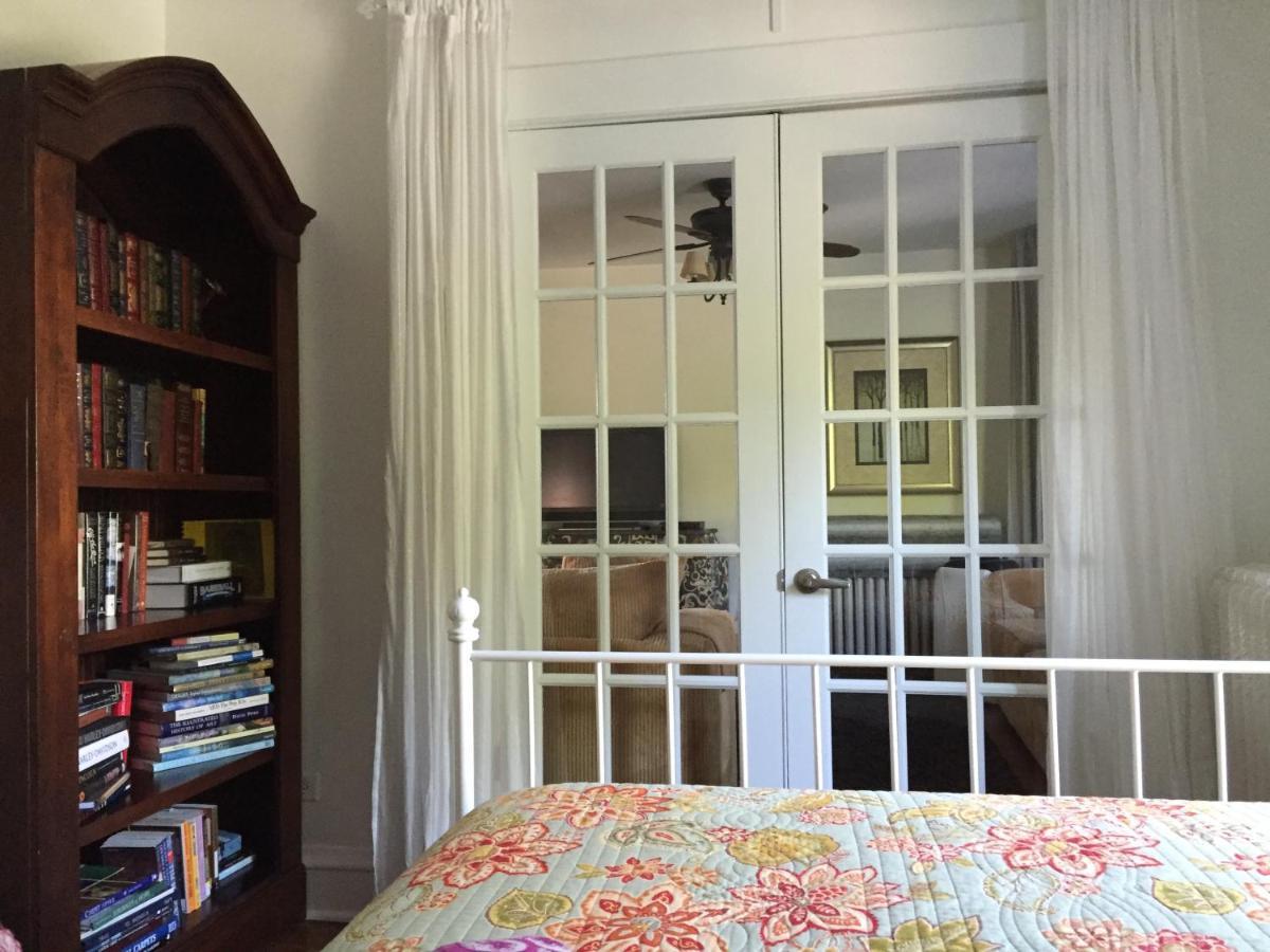 Oak Park Beauties - Tree Lined Streets - Walkable Apartment Exterior photo